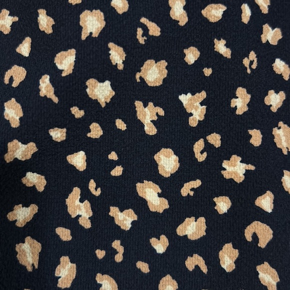 Mine Size Medium Juniors Top - Picture 3 of 4